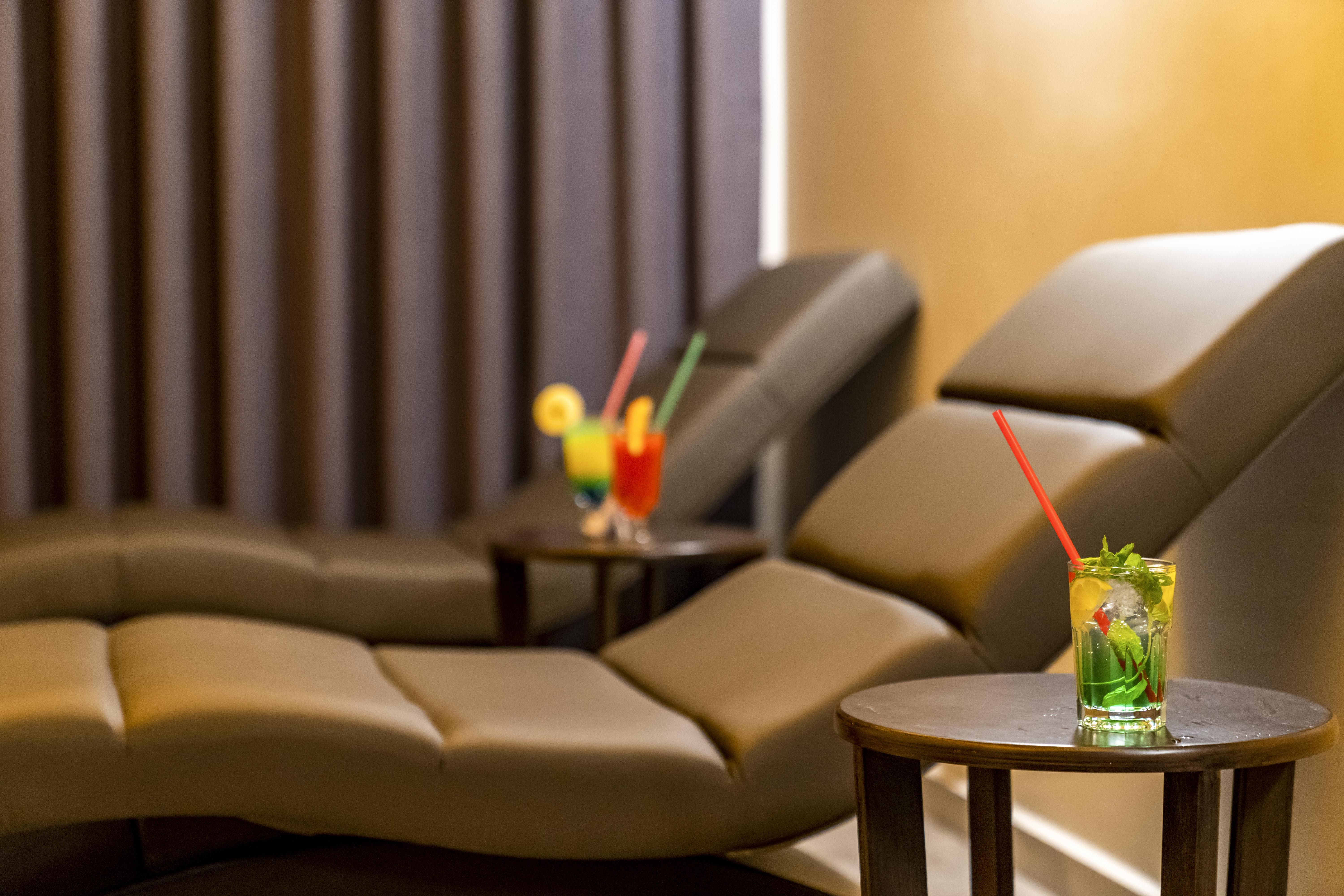 Sundia Exclusive By Liberty Fethiye Adults Only Hotel Luaran gambar A massage bed